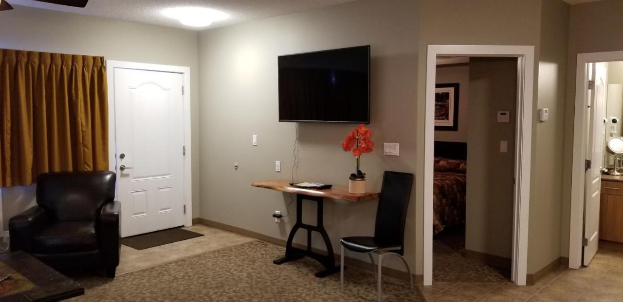 Alberta Beach Inn And Suites Kültér fotó