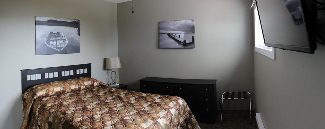Alberta Beach Inn And Suites Kültér fotó